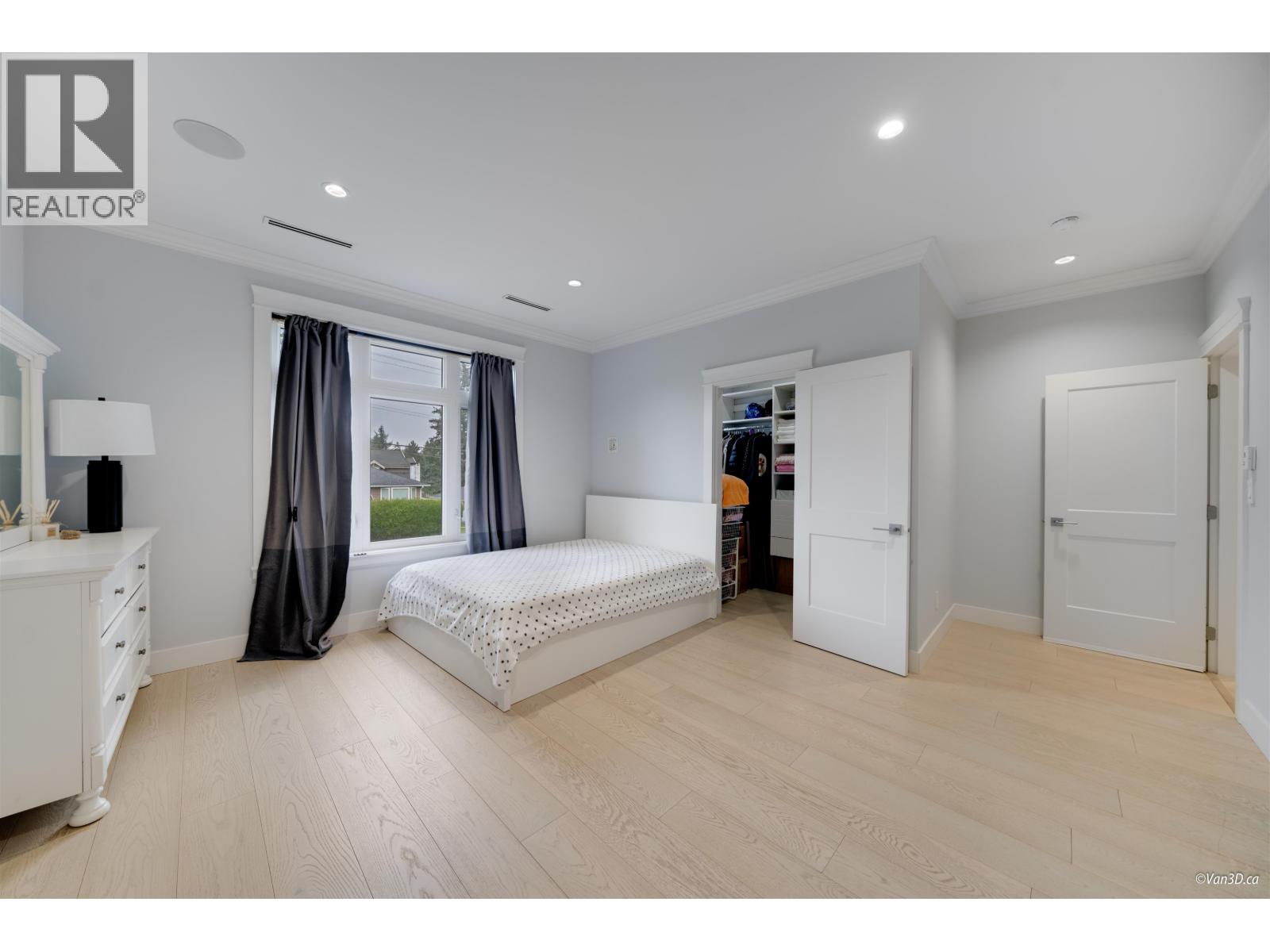 656 Blue Mountain Street, Coquitlam, British Columbia  V3J 4R6 - Photo 32 - R3034067