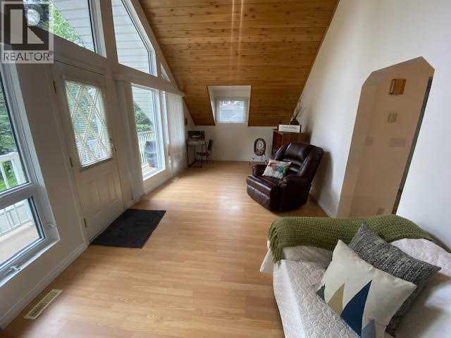 16-49329 Folding Avenue, Rural Yellowhead County, Alberta  T7V 1X4 - Photo 5 - A2244346