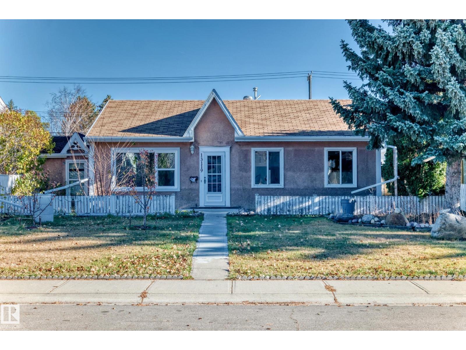 13119 135 St Nw, Edmonton, Alberta  T5L 1Y6 - Photo 1 - E4464053