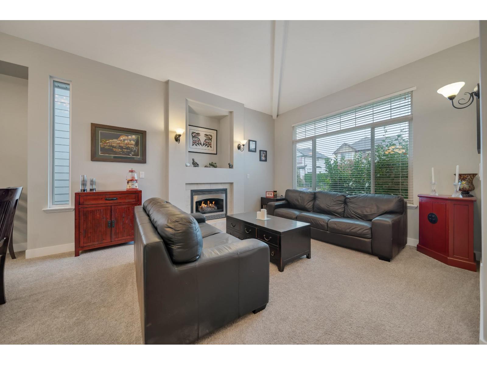 18419 68 Avenue, Surrey, British Columbia  V3S 9H8 - Photo 4 - R3038128