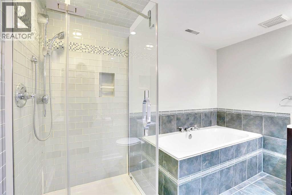 3045 26a Street Sw, Calgary, Alberta  T3E 2E4 - Photo 36 - A2266219