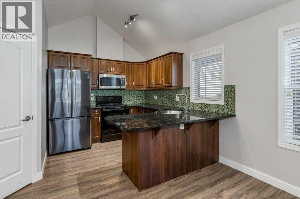 13, 24 River Heights View, Cochrane, Alberta  T4C 0M9 - Photo 8 - A2266986