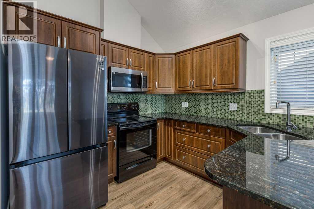 13, 24 River Heights View, Cochrane, Alberta  T4C 0M9 - Photo 9 - A2266986