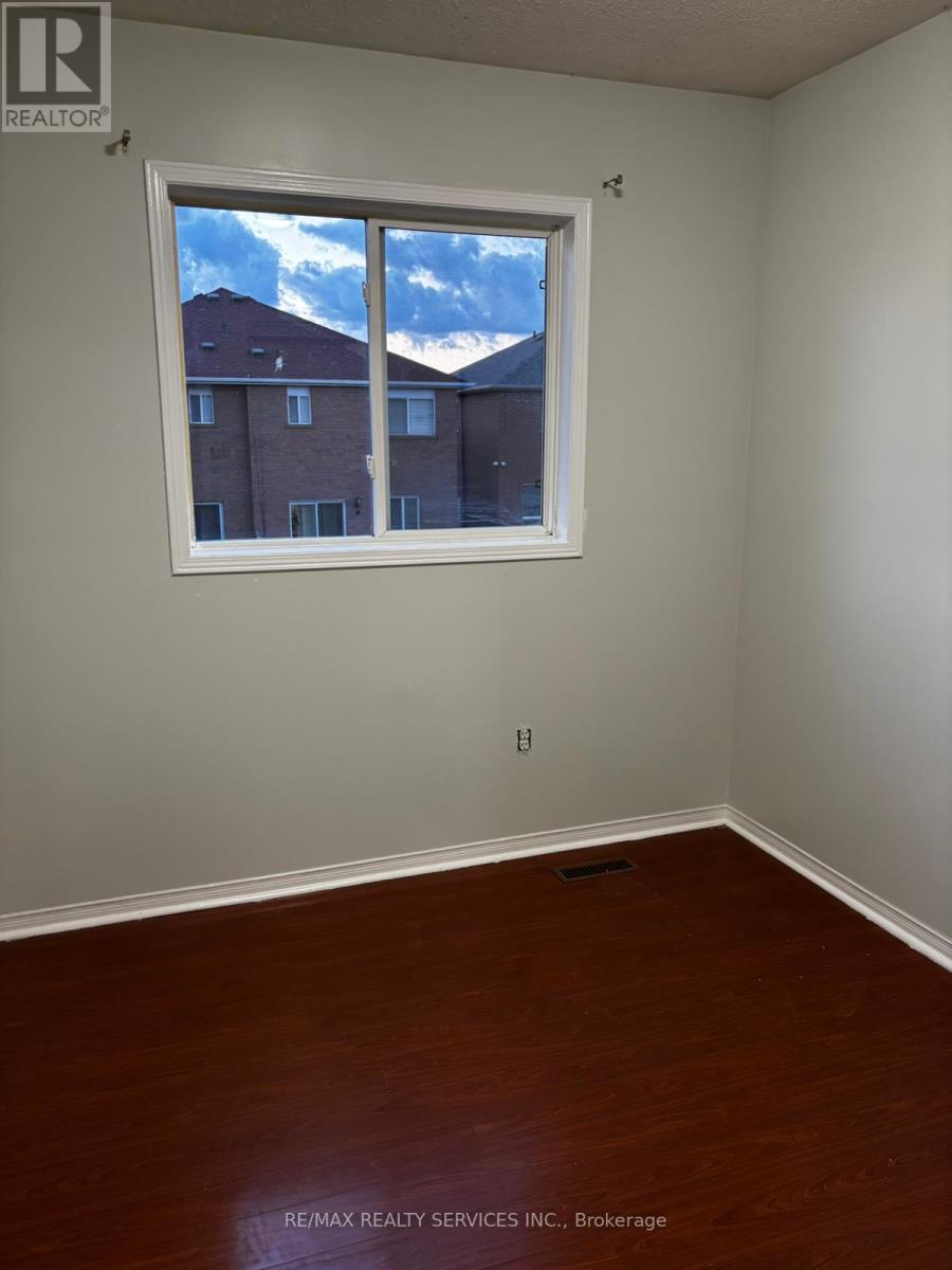 20 Whiteface Crescent, Brampton, Ontario  L6X 4W6 - Photo 21 - W12475841