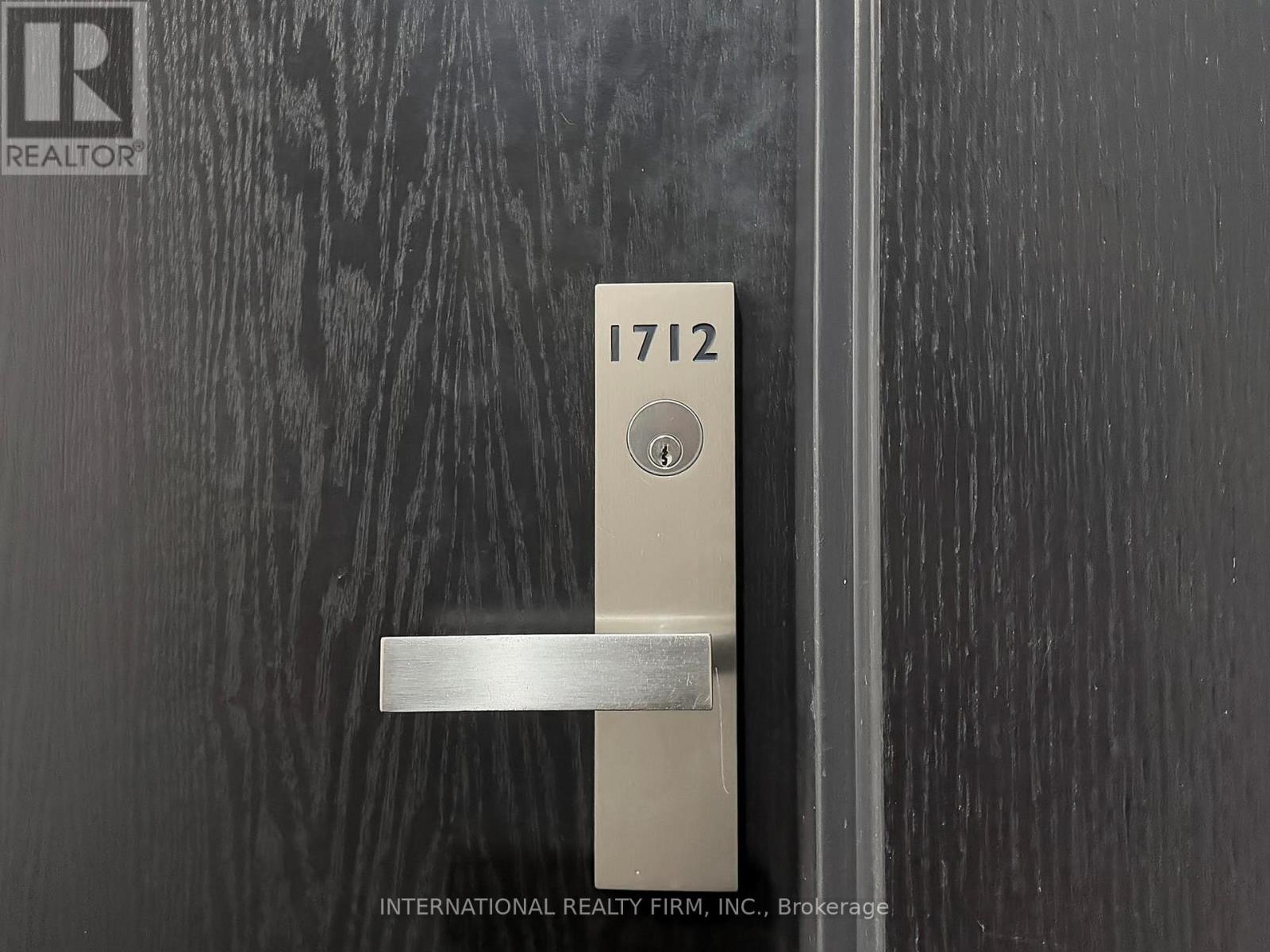 1712 - 125 Peter Street, Toronto, Ontario  M5V 0M3 - Photo 24 - C12493770