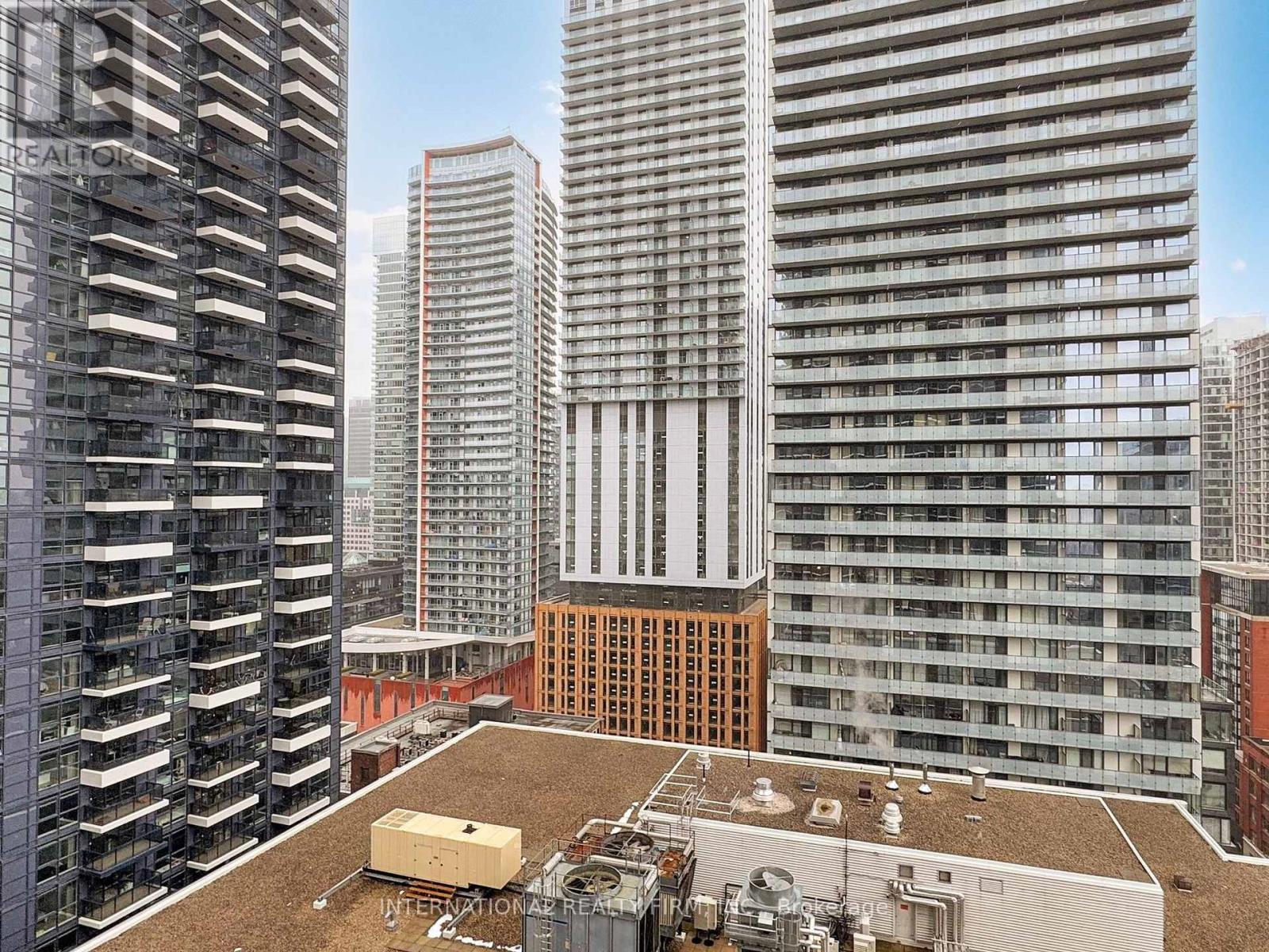 1712 - 125 Peter Street, Toronto, Ontario  M5V 0M3 - Photo 28 - C12493770