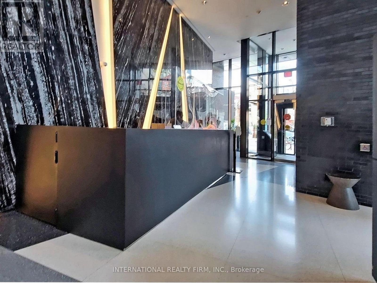 1712 - 125 Peter Street, Toronto, Ontario  M5V 0M3 - Photo 6 - C12493770