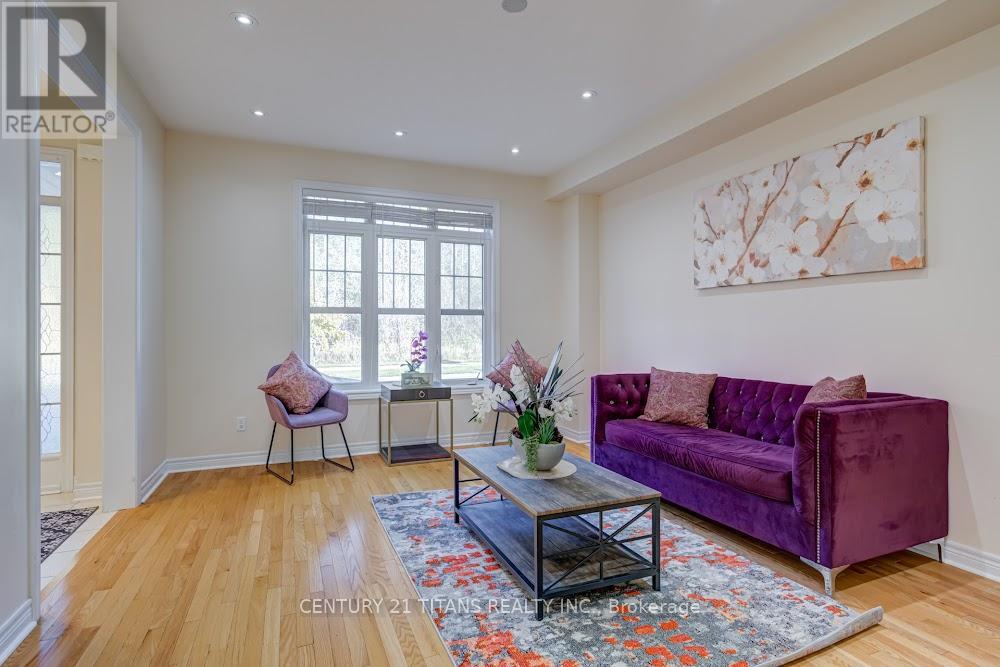 2602 Tillings Road, Pickering, Ontario  L1X 0C9 - Photo 6 - E12493738