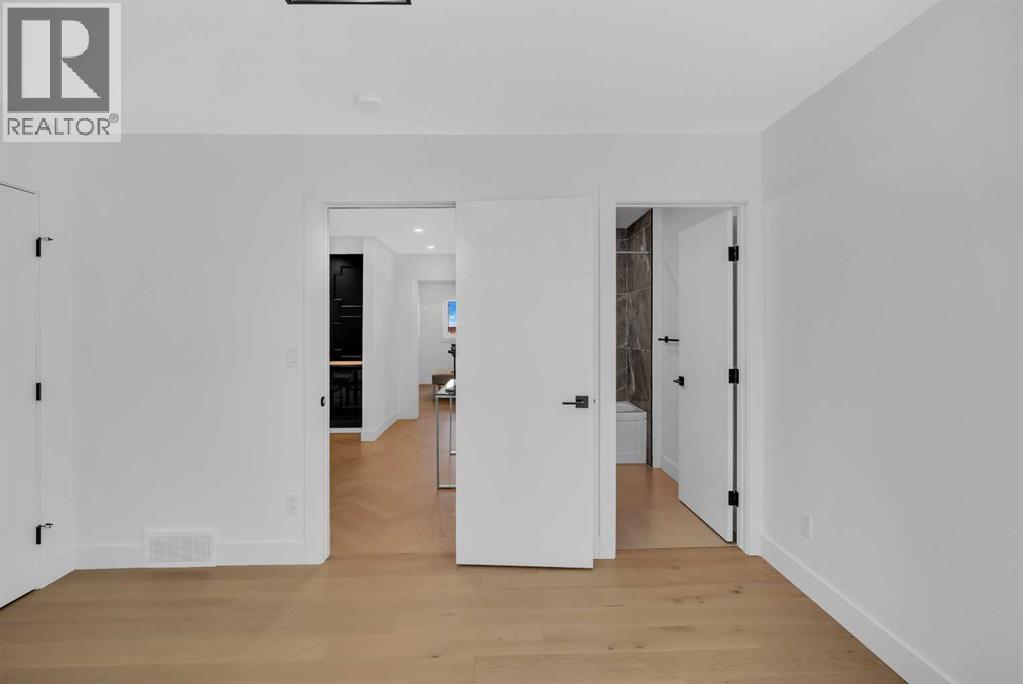 3623 Logan Crescent Sw, Calgary, Alberta  T3E 5Z6 - Photo 20 - A2212561