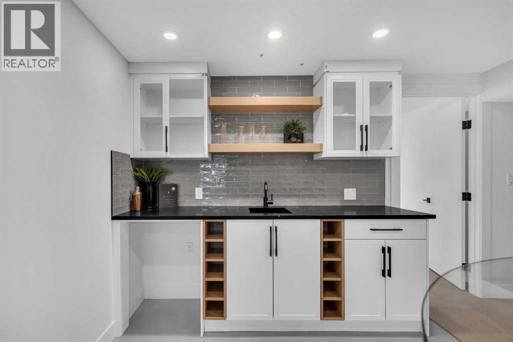 3623 Logan Crescent Sw, Calgary, Alberta  T3E 5Z6 - Photo 38 - A2212561