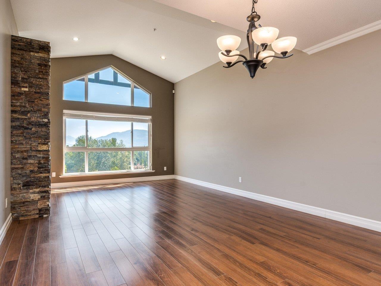 307 33755 7th Avenue, Mission, British Columbia  V2V 0A4 - Photo 7 - R3063338