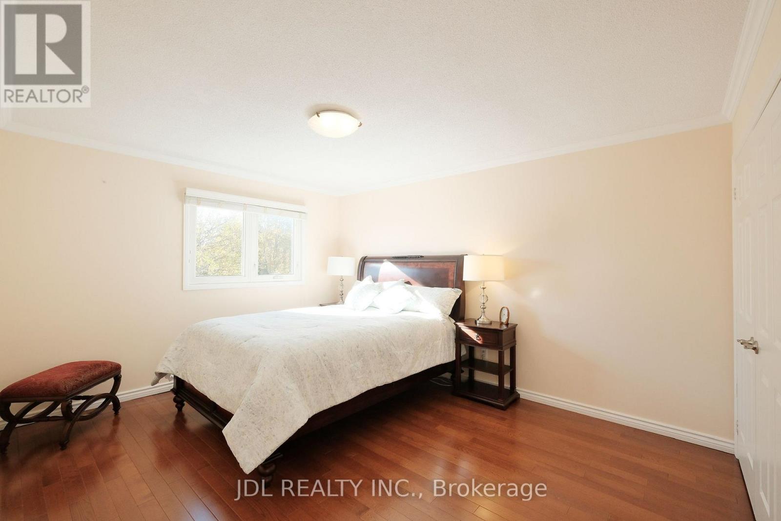 53 Fern Valley Crescent, Richmond Hill, Ontario  L4E 2J3 - Photo 18 - N12489342