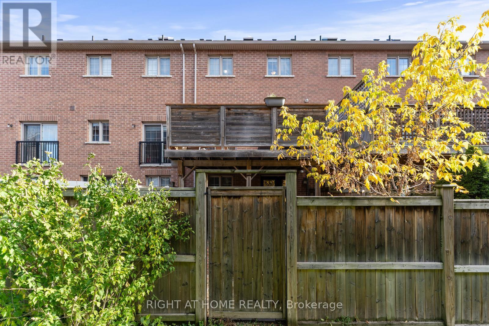 18 Isaac Devins Avenue, Vaughan, Ontario  L4L 0A4 - Photo 39 - N12493674