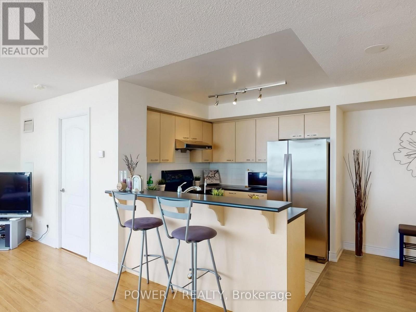 618 - 48 Suncrest Boulevard, Markham, Ontario  L3T 7Y5 - Photo 15 - N12493722