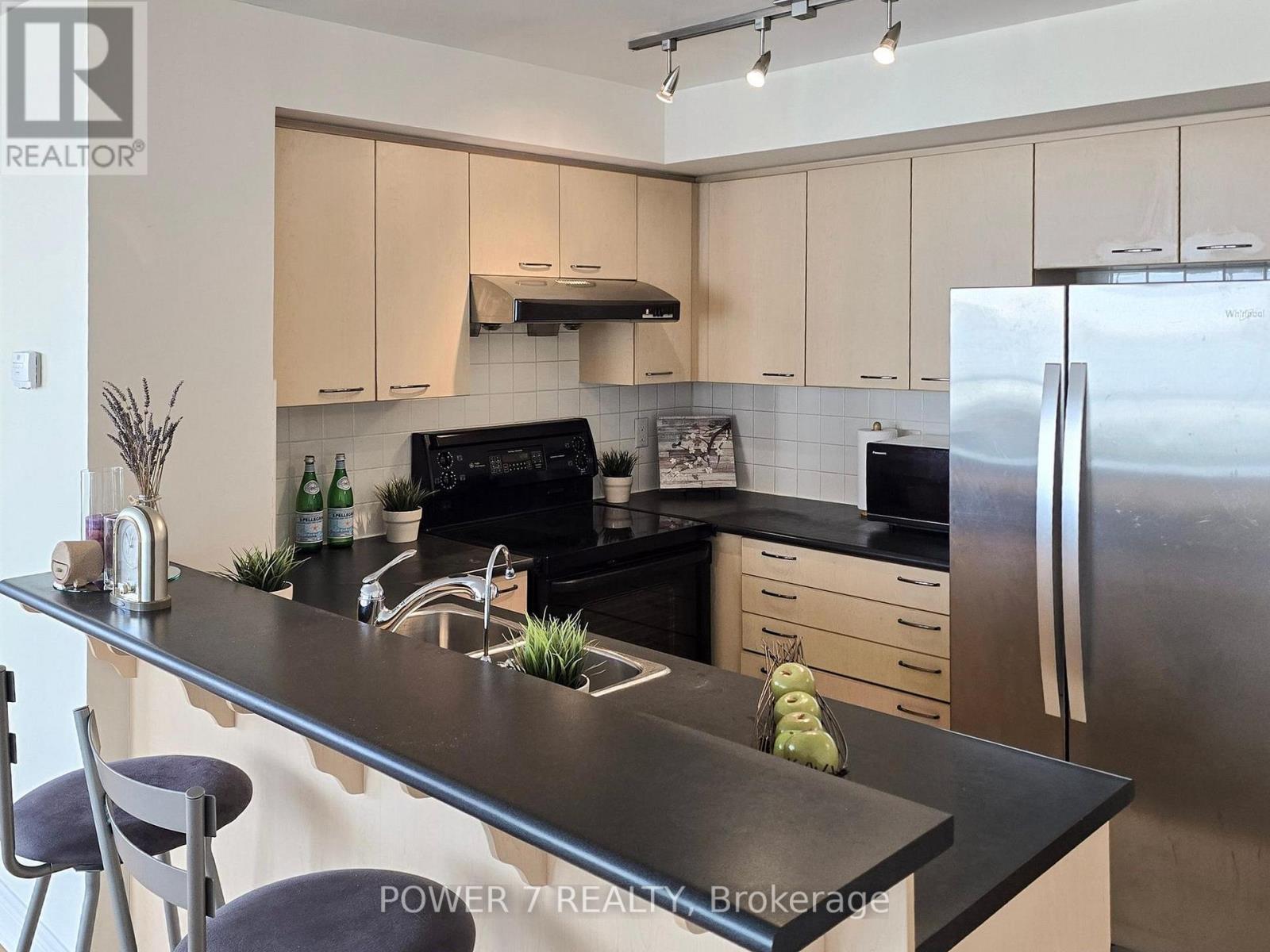 618 - 48 Suncrest Boulevard, Markham, Ontario  L3T 7Y5 - Photo 18 - N12493722