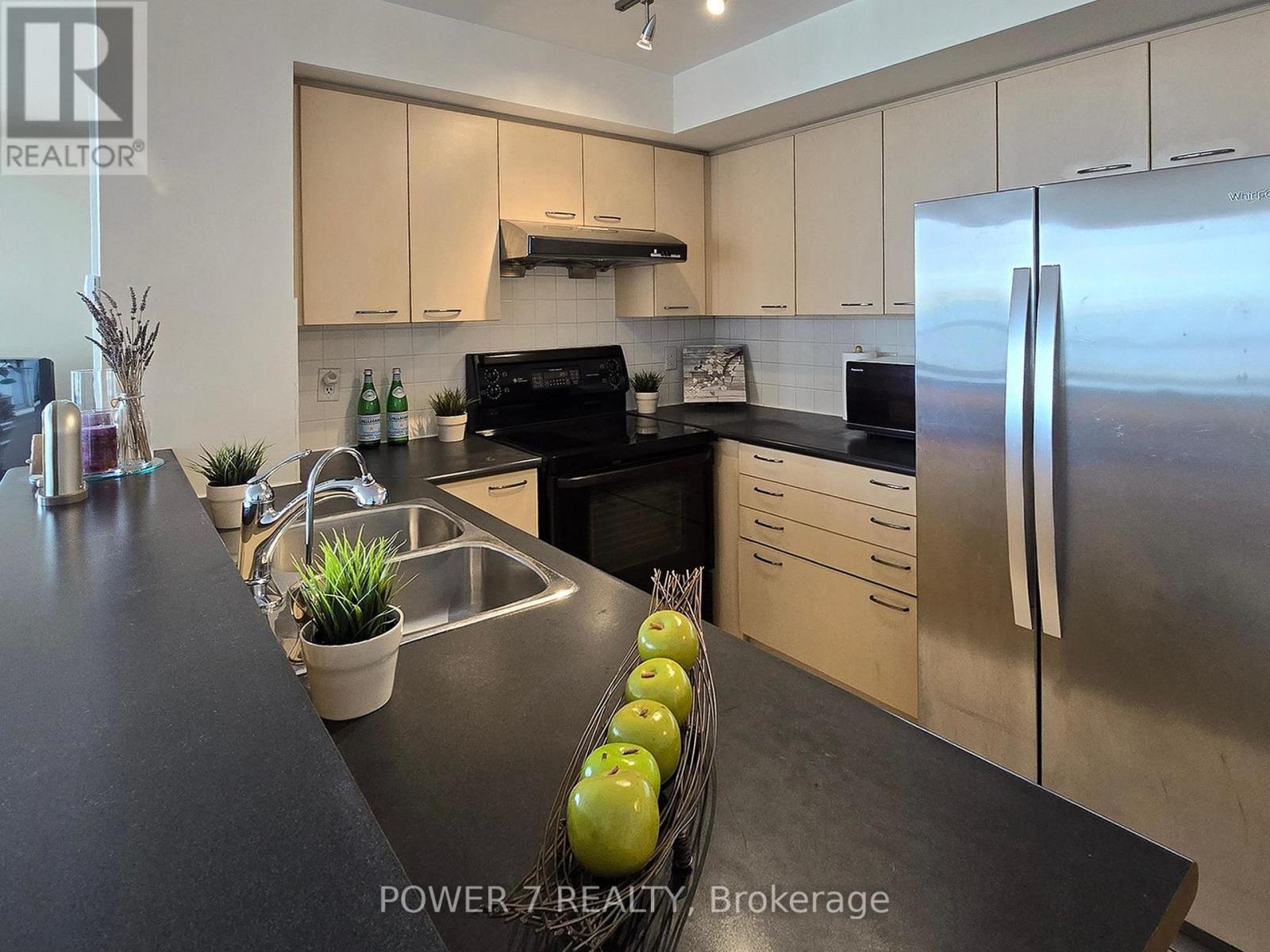 618 - 48 Suncrest Boulevard, Markham, Ontario  L3T 7Y5 - Photo 19 - N12493722