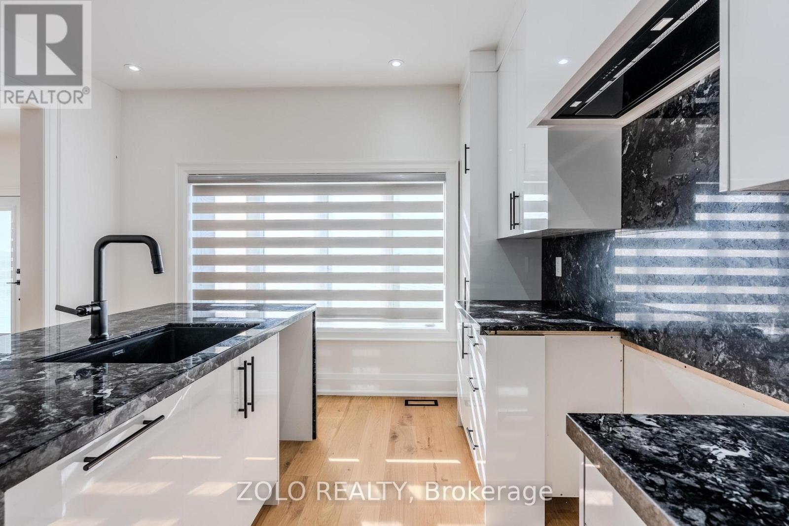 Upper - 1355 Broderick Street, Innisfil, Ontario  L9S 0P5 - Photo 15 - N12493756