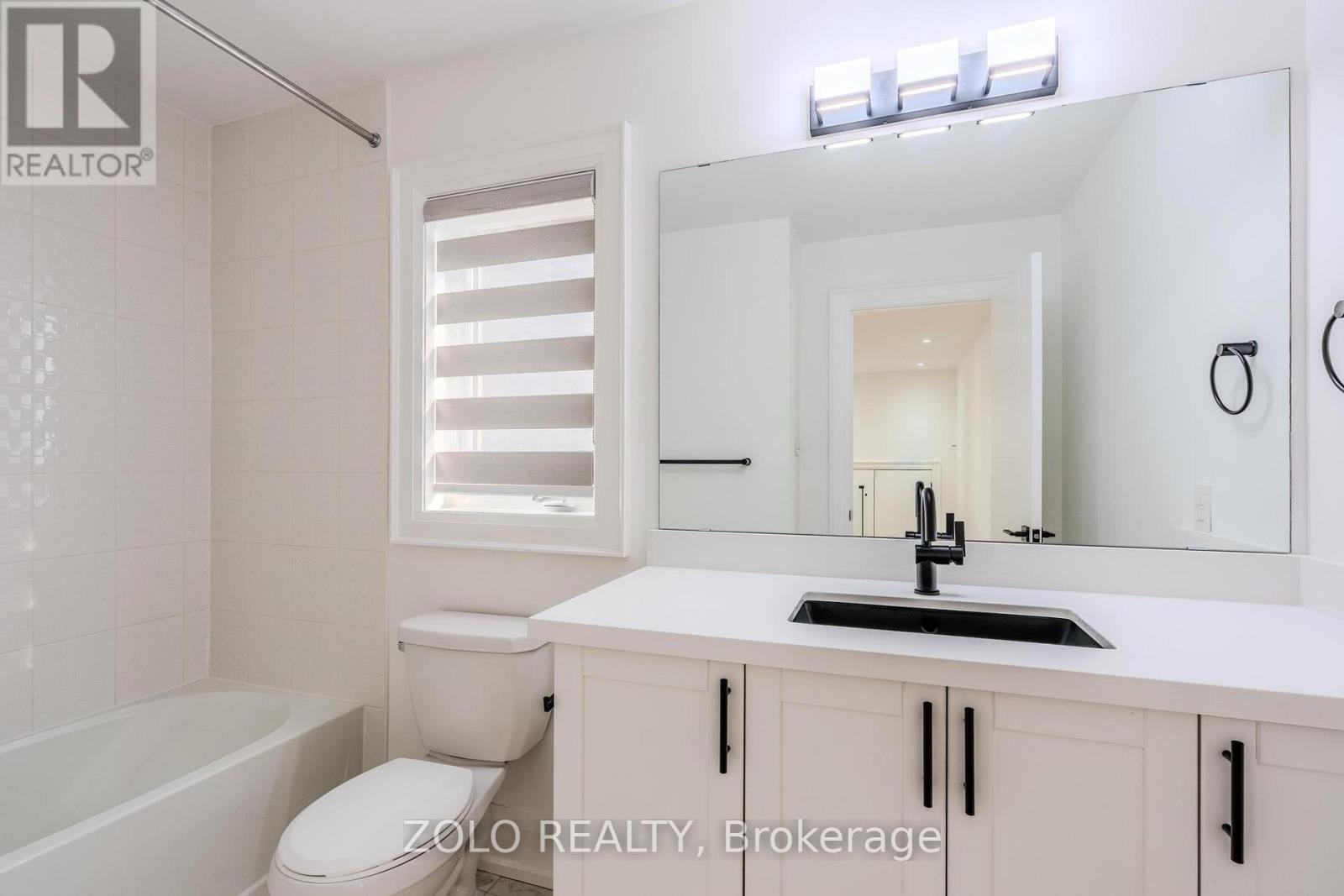 Upper - 1355 Broderick Street, Innisfil, Ontario  L9S 0P5 - Photo 16 - N12493756