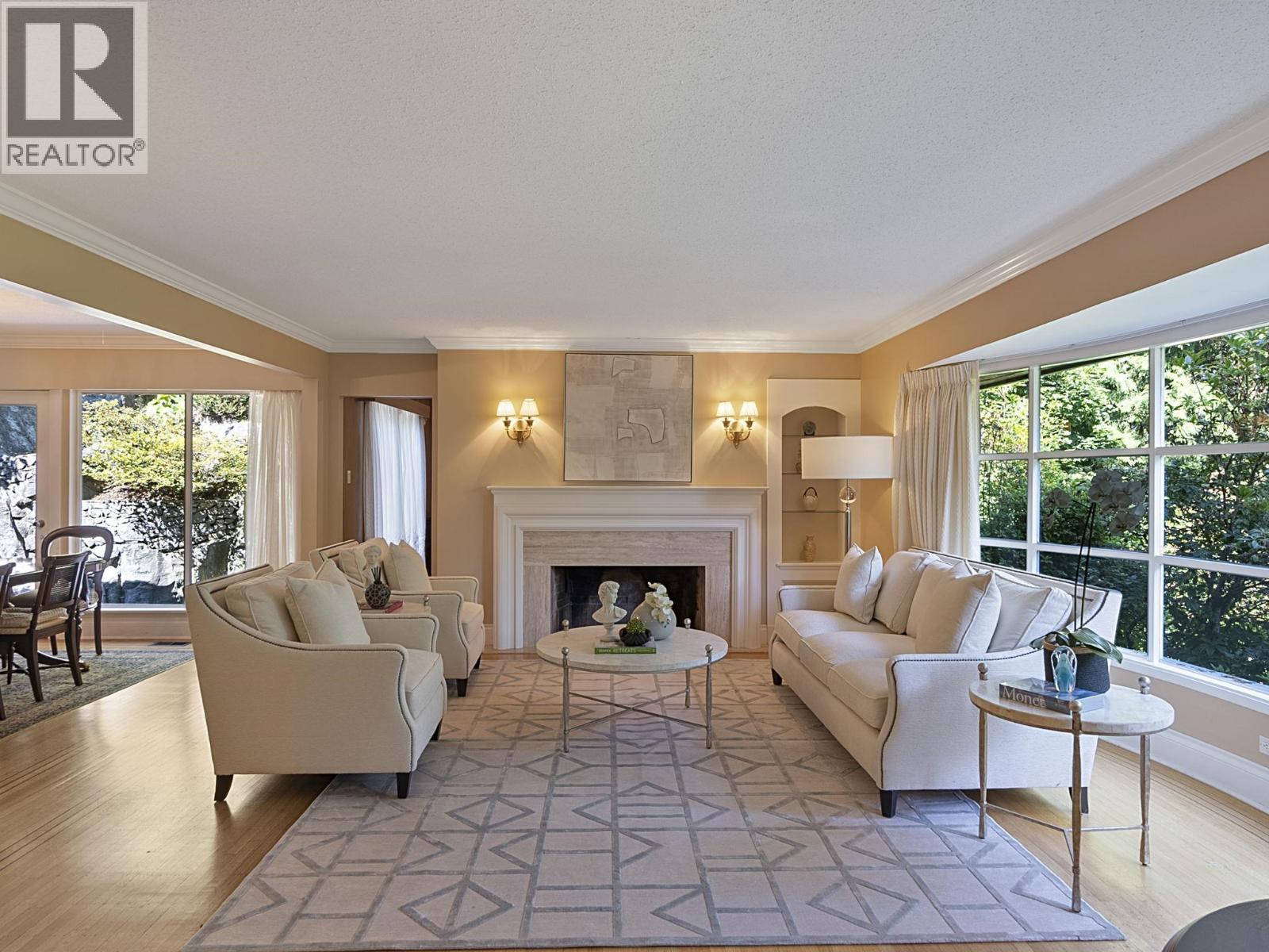 475 SOUTHBOROUGH DRIVE, West Vancouver, British Columbia