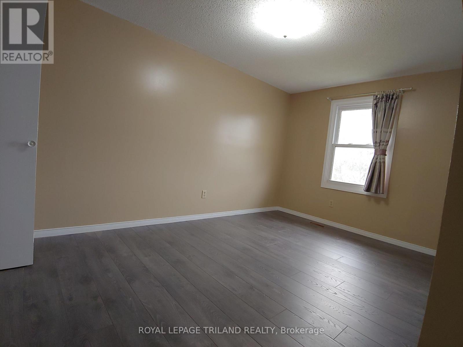 1004 Lawson Road, London North, Ontario  N6G 3M2 - Photo 11 - X12493798