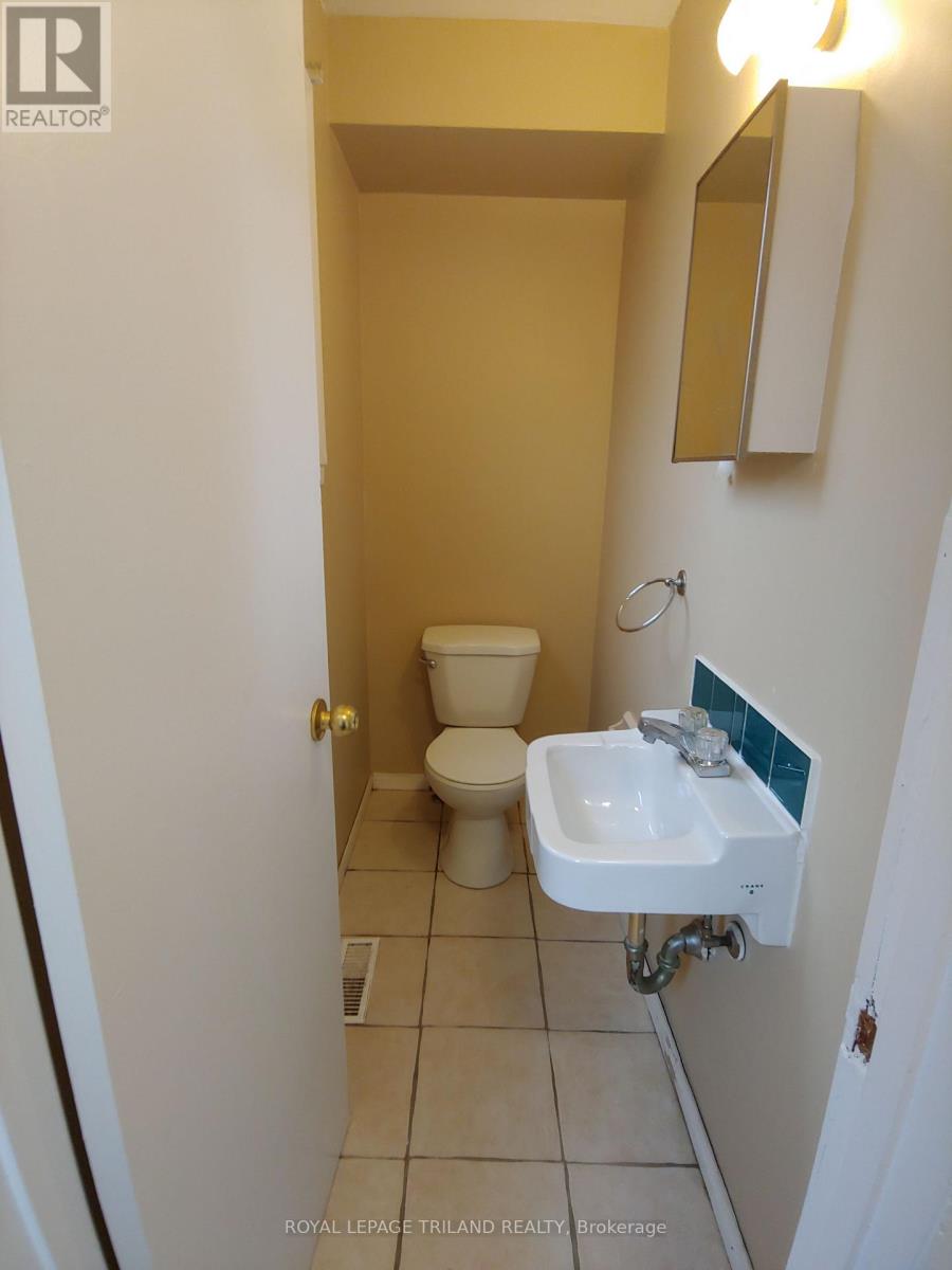 1004 Lawson Road, London North, Ontario  N6G 3M2 - Photo 15 - X12493798