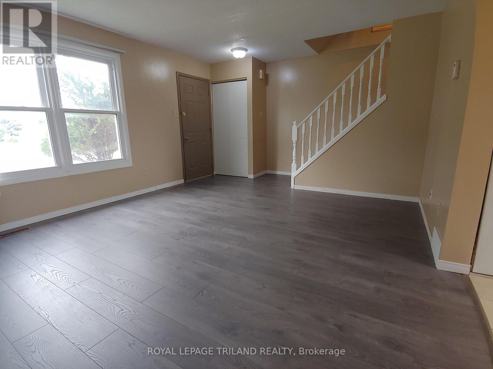 1004 Lawson Road, London North, Ontario  N6G 3M2 - Photo 4 - X12493798