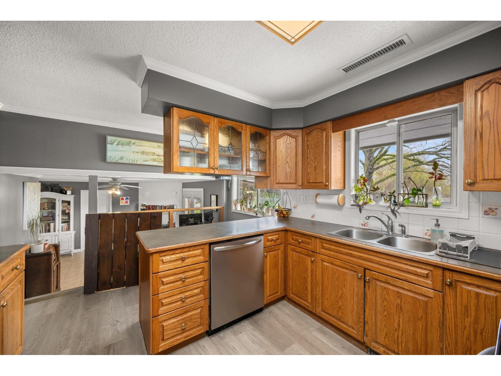 4532 272 Street, Langley, British Columbia  V4W 1N3 - Photo 4 - R3063406