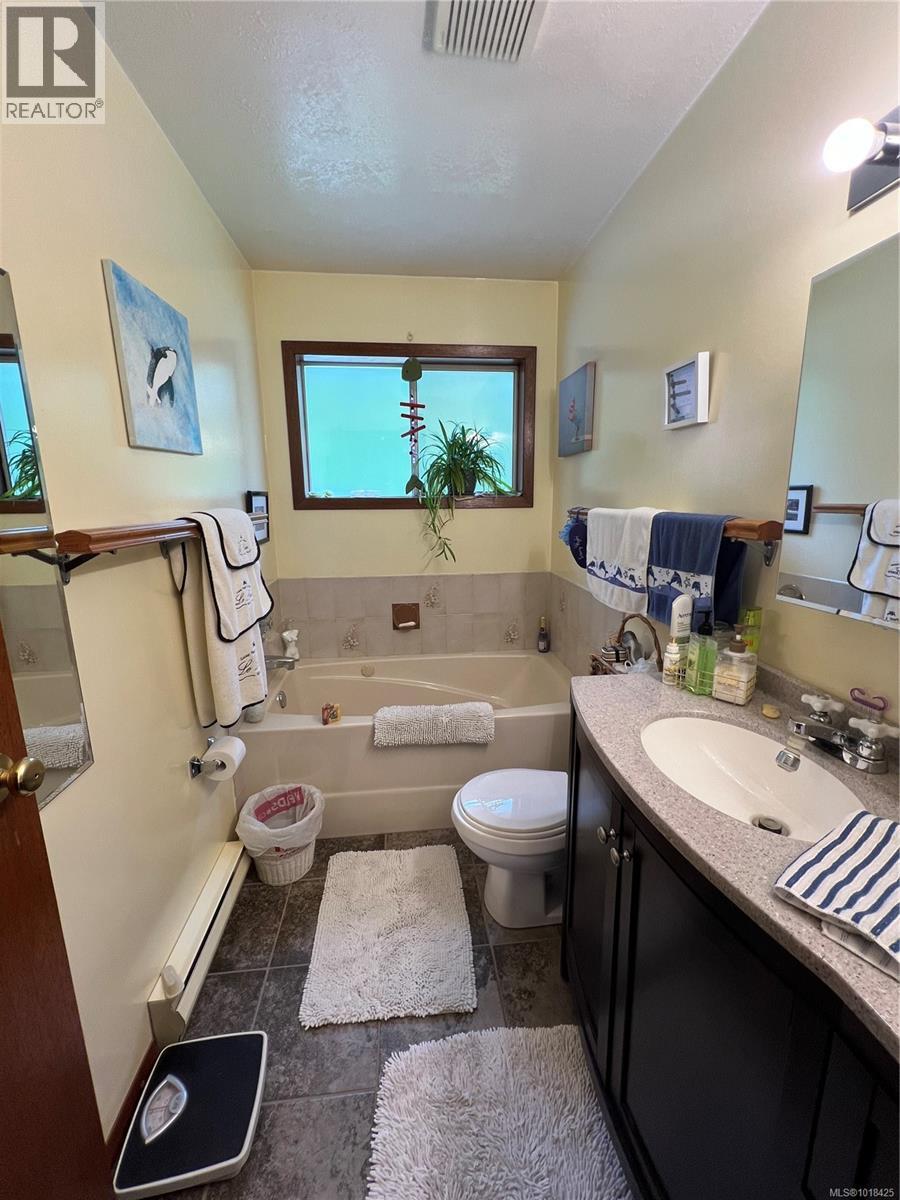 514 Cedar Cres, Gold River, British Columbia  V0P 1G0 - Photo 27 - 1018425