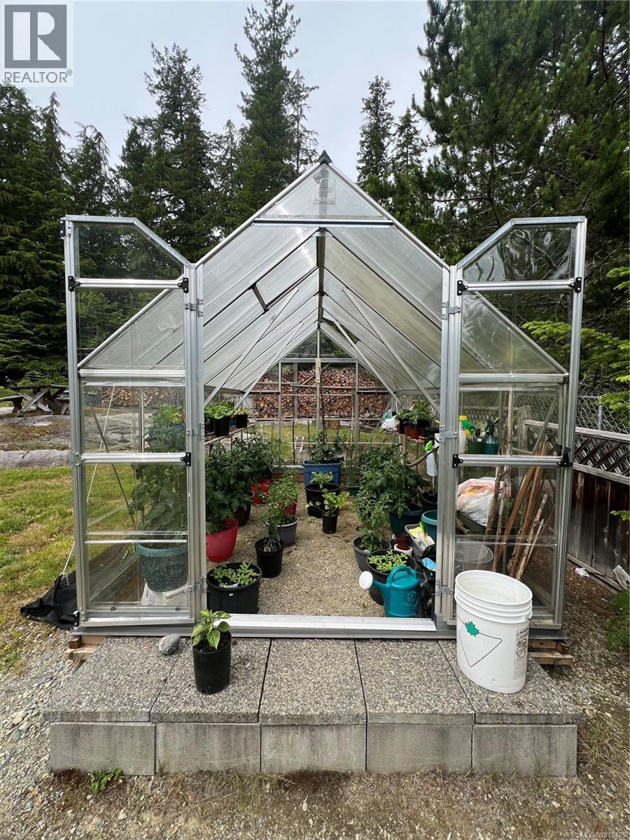 514 Cedar Cres, Gold River, British Columbia  V0P 1G0 - Photo 41 - 1018425