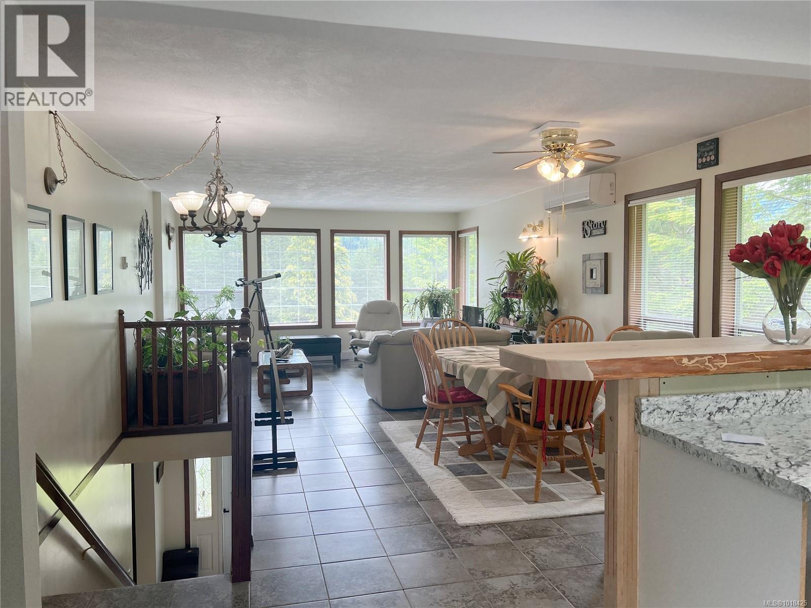 514 Cedar Cres, Gold River, British Columbia  V0P 1G0 - Photo 7 - 1018425