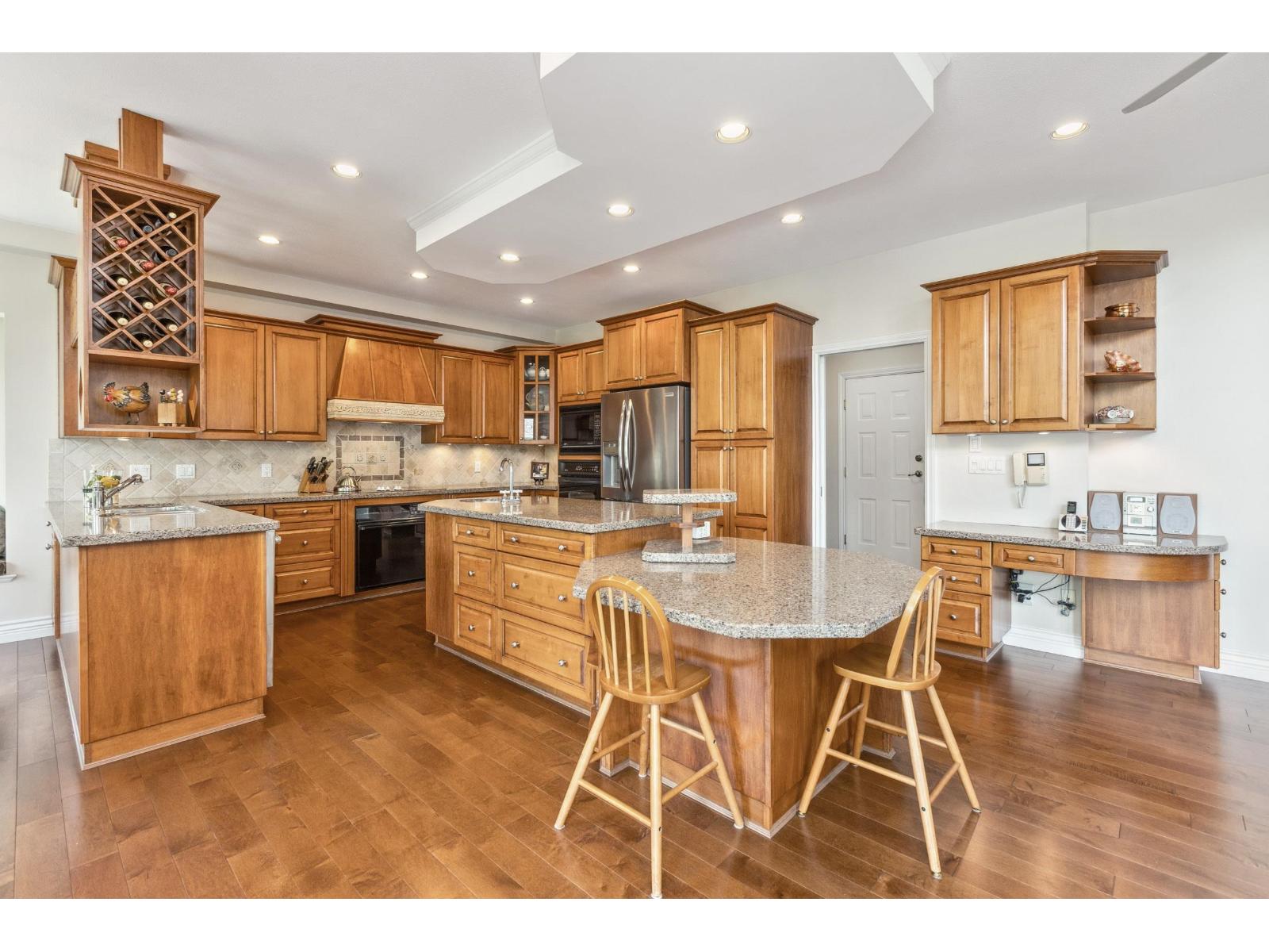 16221 Morgan Creek Crescent, Surrey, British Columbia  V3Z 0J2 - Photo 10 - R3063416