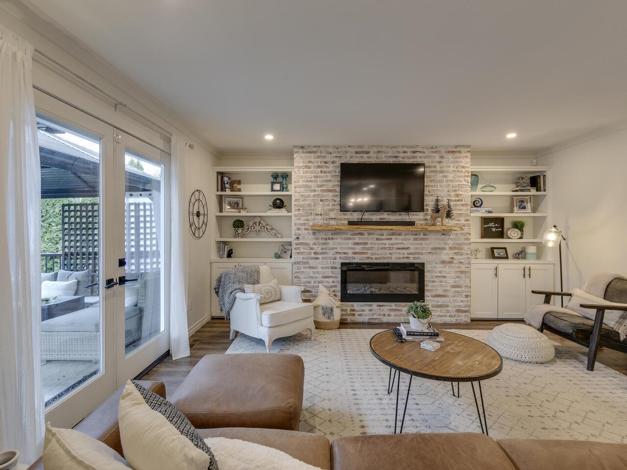 8060 Melburn Drive, Mission, British Columbia  V2V 7B6 - Photo 9 - R3063417