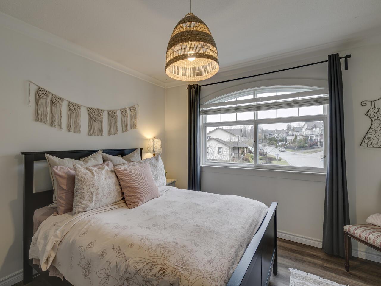 8060 Melburn Drive, Mission, British Columbia  V2V 7B6 - Photo 26 - R3063417