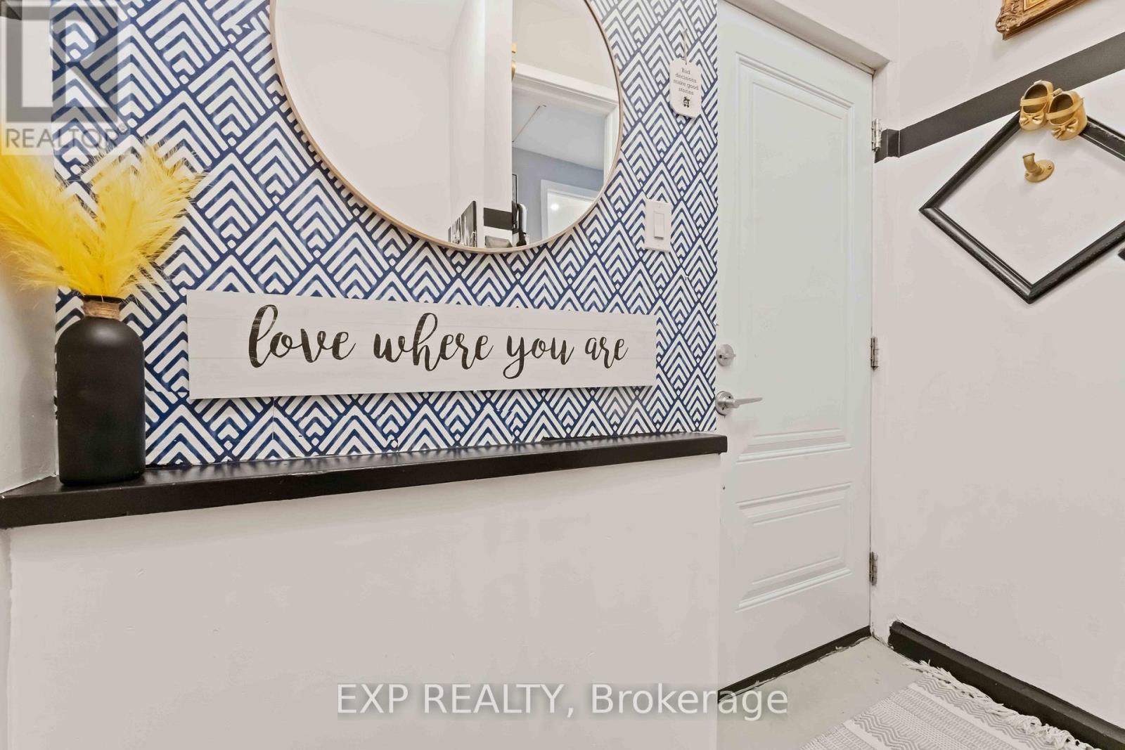 B - 1223 Kitchener Avenue, Ottawa, Ontario  K1V 6W4 - Photo 21 - X12493784