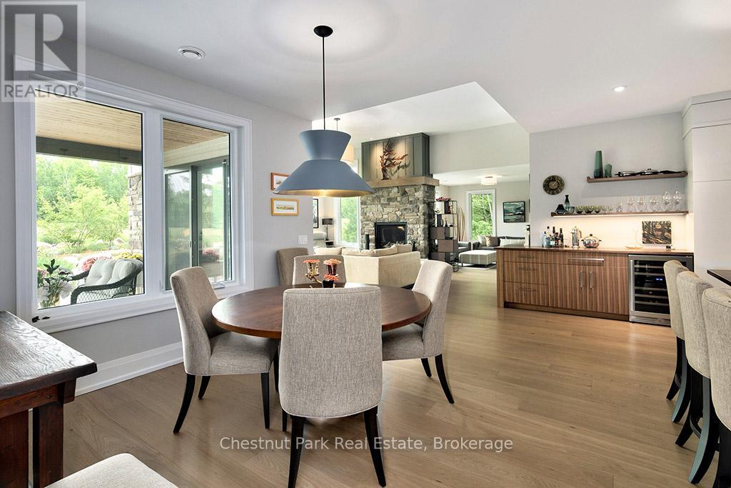 108 Stuart Court, Blue Mountains, Ontario  N0H 2P0 - Photo 13 - X12364564