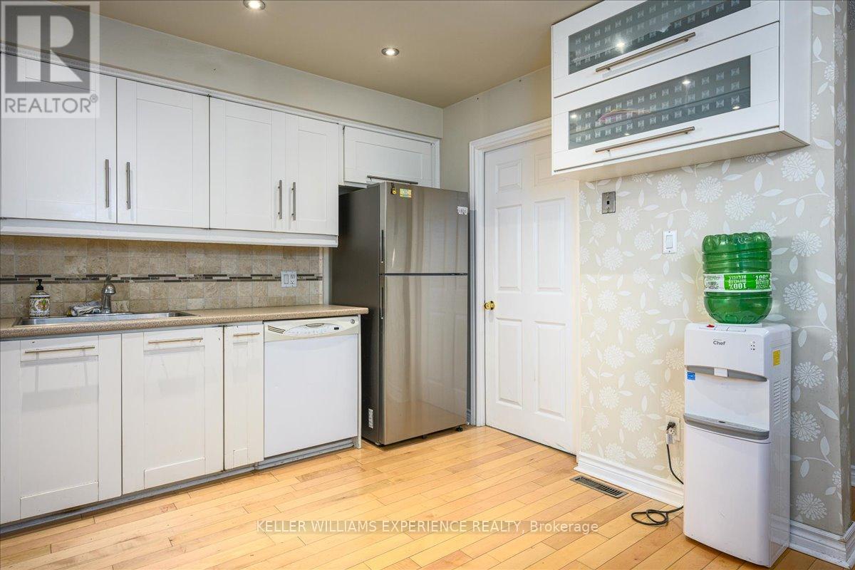 8 - 237 Steel Street, Barrie, Ontario  L4M 2H1 - Photo 22 - S12493678