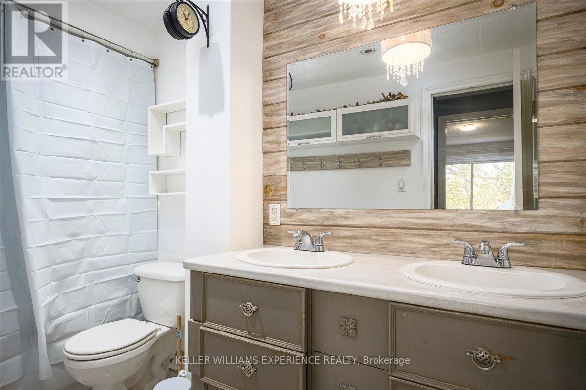 8 - 237 Steel Street, Barrie, Ontario  L4M 2H1 - Photo 35 - S12493678