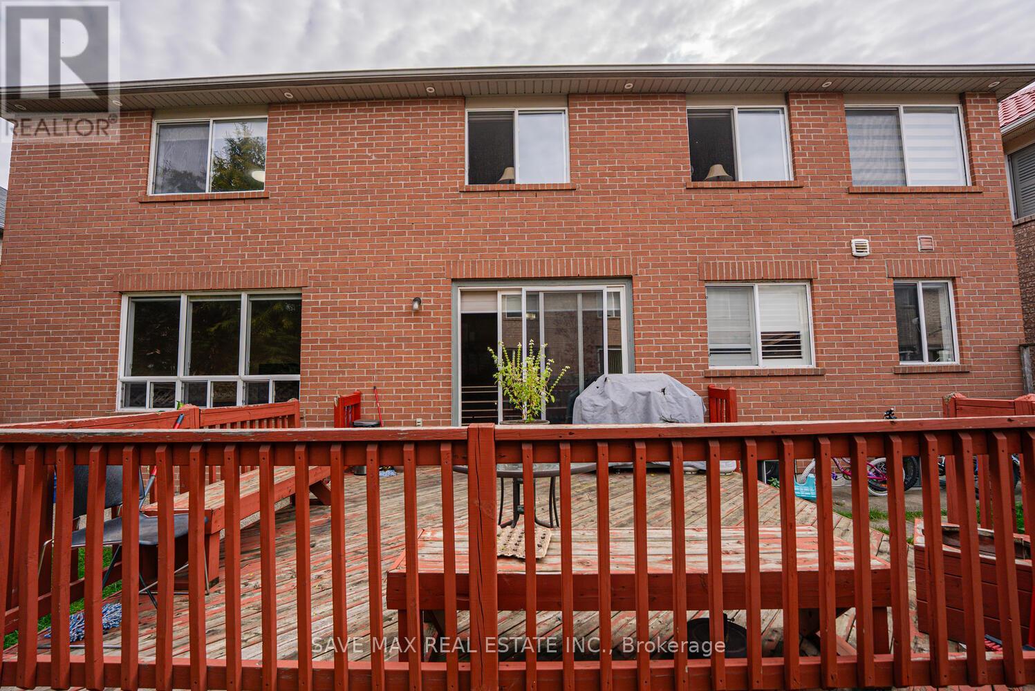 20 Binnery Drive, Brampton, Ontario  L6P 1A3 - Photo 41 - W12493668