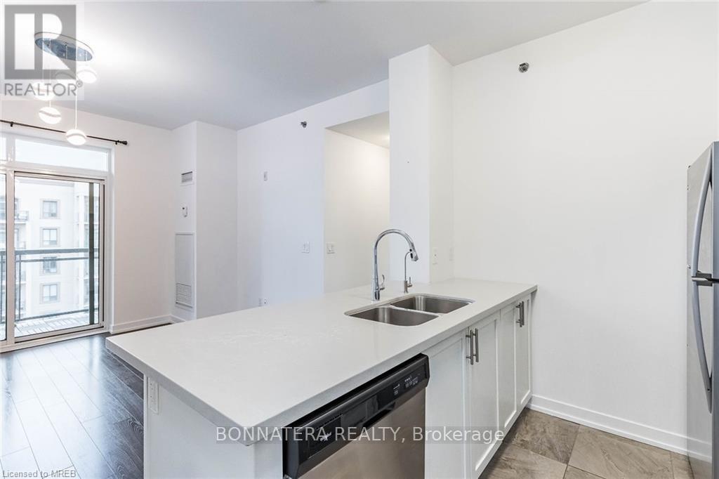 724 - 2486 Old Bronte Road, Oakville, Ontario  L6M 0Y4 - Photo 16 - W12493700