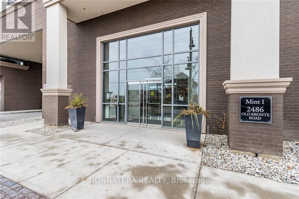 724 - 2486 Old Bronte Road, Oakville, Ontario  L6M 0Y4 - Photo 2 - W12493700