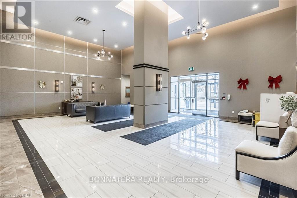 724 - 2486 Old Bronte Road, Oakville, Ontario  L6M 0Y4 - Photo 4 - W12493700