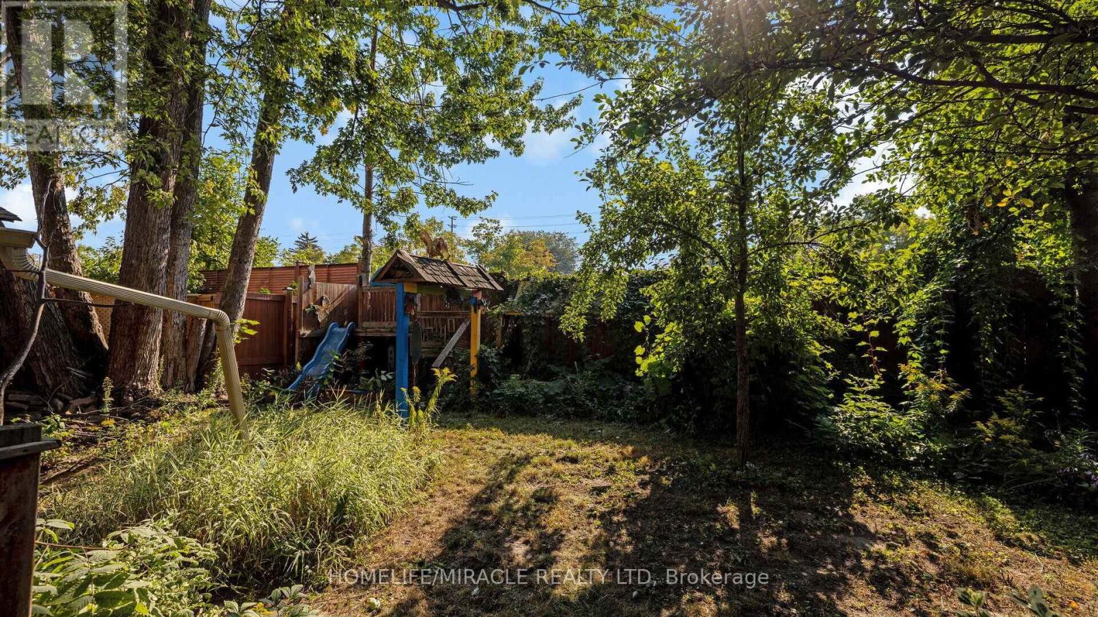 112 Troy Street, Mississauga, Ontario  L5G 1S7 - Photo 42 - W12493720