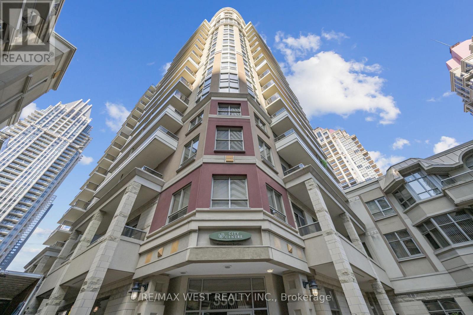 805 - 350 Princess Royal Drive, Mississauga, Ontario  L5B 4N1 - Photo 12 - W12493384