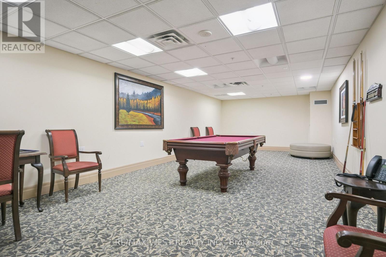 805 - 350 Princess Royal Drive, Mississauga, Ontario  L5B 4N1 - Photo 9 - W12493384