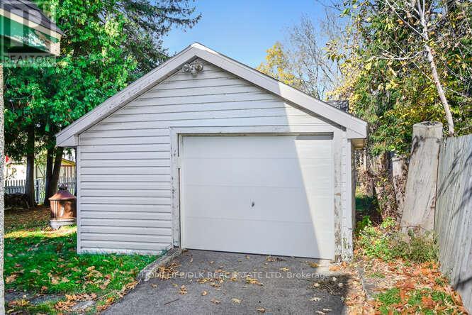 306 Brock Street, Brockville, Ontario  K6V 4G7 - Photo 21 - X12493792