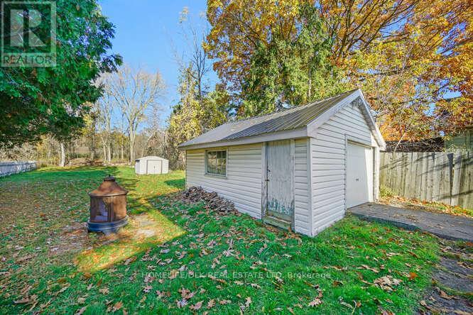 306 Brock Street, Brockville, Ontario  K6V 4G7 - Photo 28 - X12493792