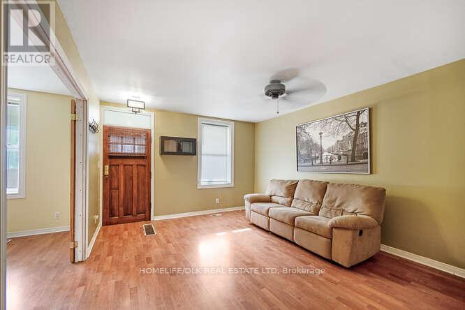 306 Brock Street, Brockville, Ontario  K6V 4G7 - Photo 8 - X12493792