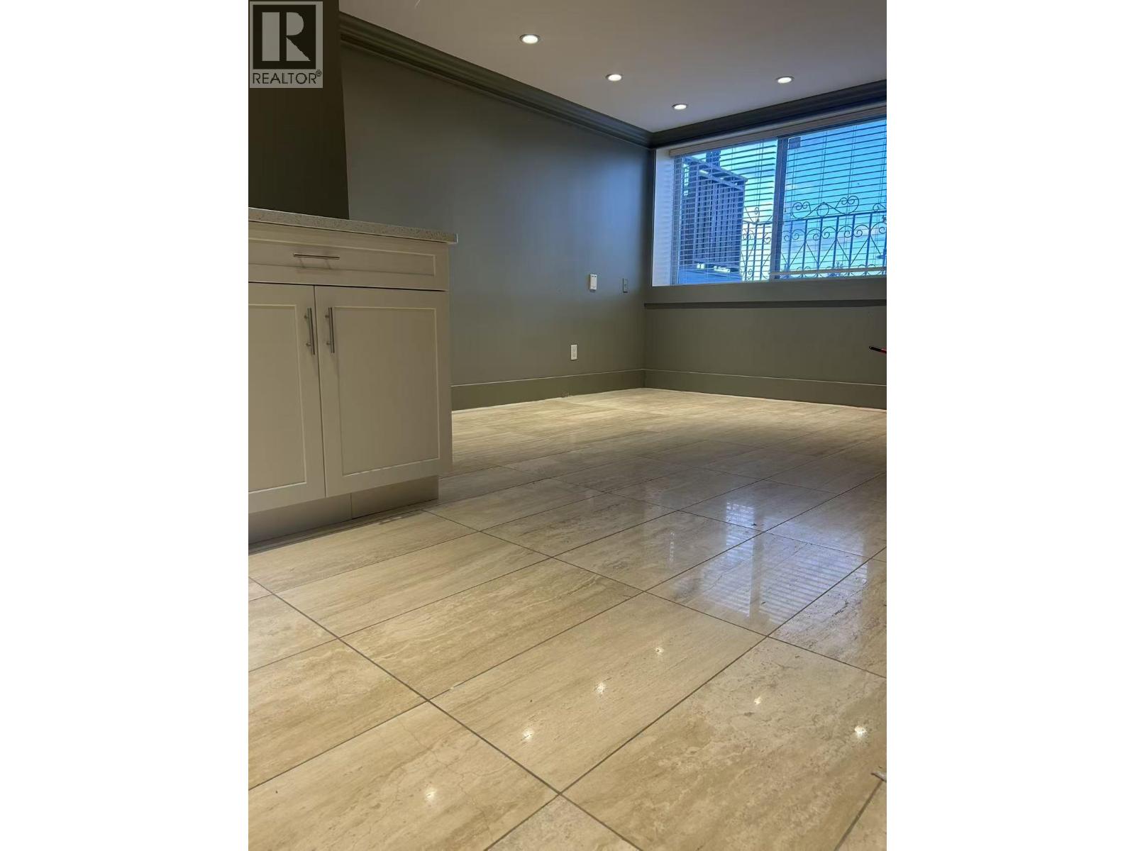 5006 Maitland Street, Burnaby, British Columbia  V5H 1N5 - Photo 6 - R3063446