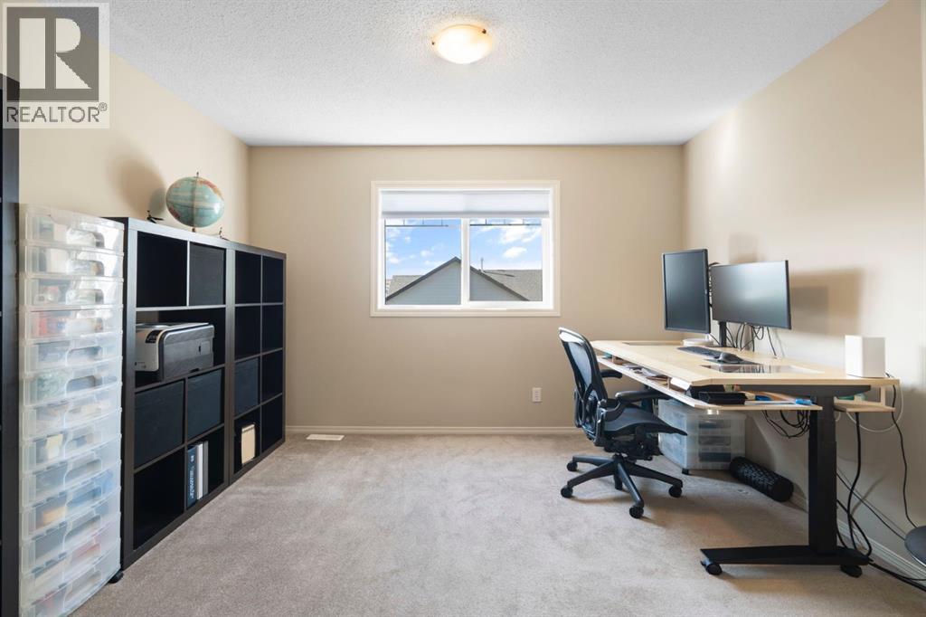 48 Panatella Villas Nw, Calgary, Alberta  T3K 0G6 - Photo 13 - A2264137