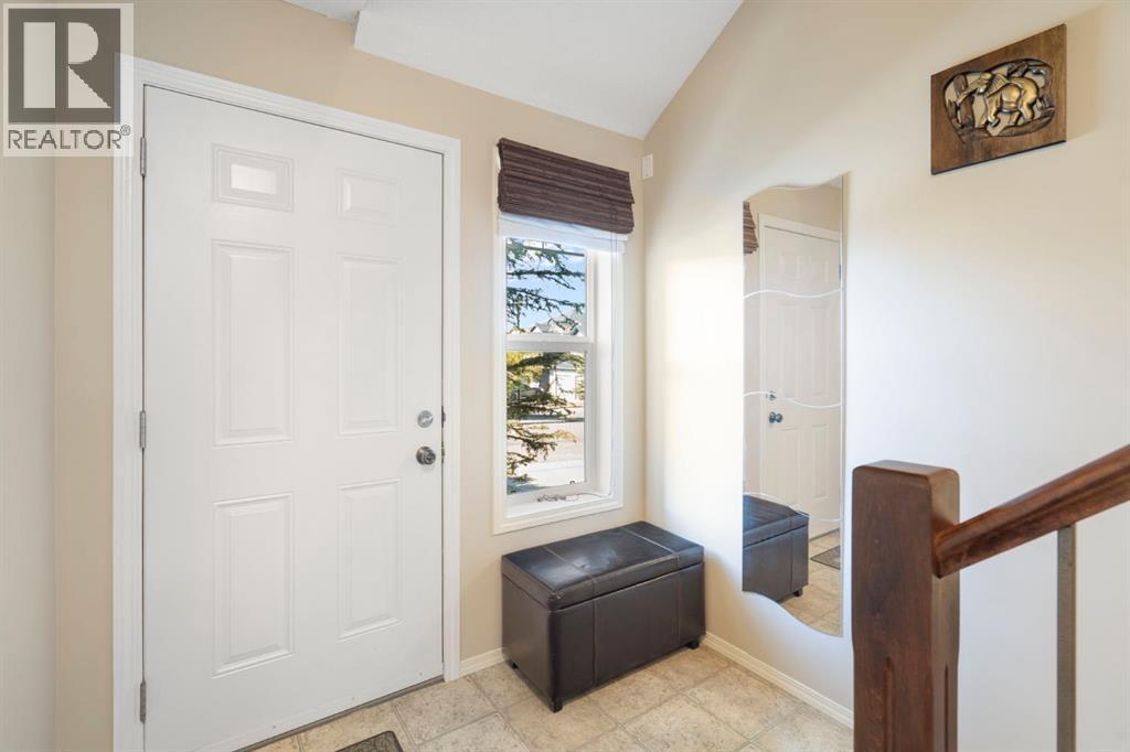 48 Panatella Villas Nw, Calgary, Alberta  T3K 0G6 - Photo 2 - A2264137